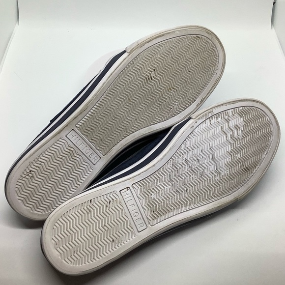 TOMMY HILFIGER SUEDE SLIDE SNEAKERS - Picture 8 of 9